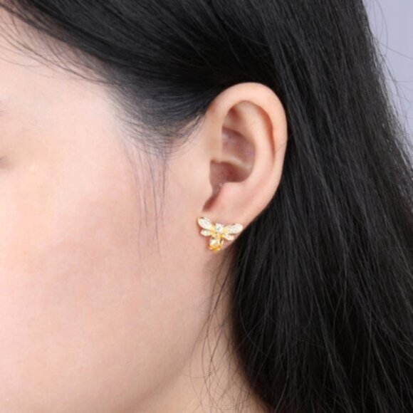 NEW 18K Gold Citrine Diamond Bee Stud Earrings - Picture 3 of 7
